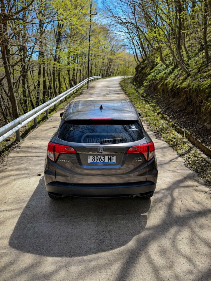 Honda HR-V - фото 7