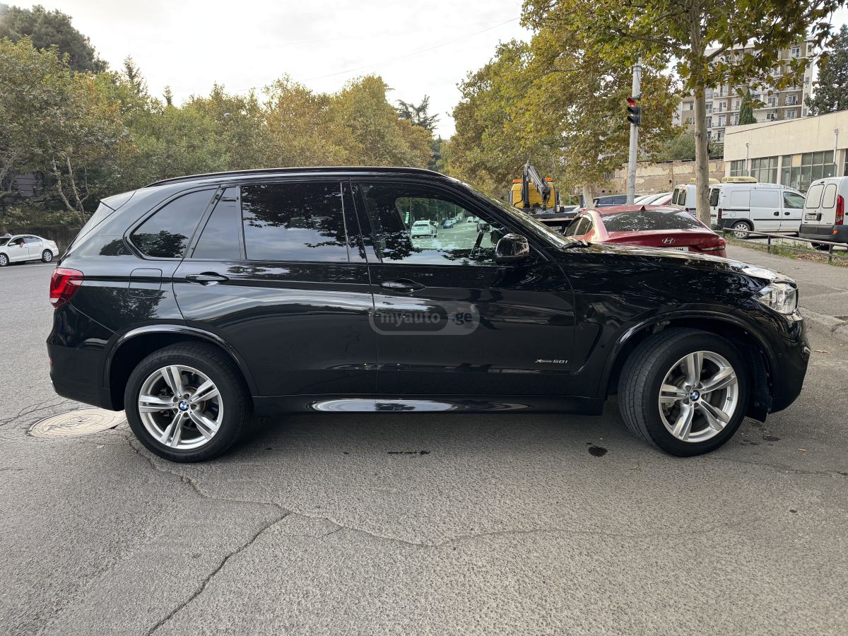 BMW X5 - фото 5
