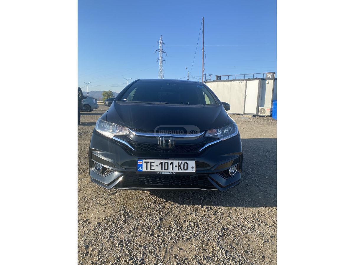 Honda FIT - фото 1