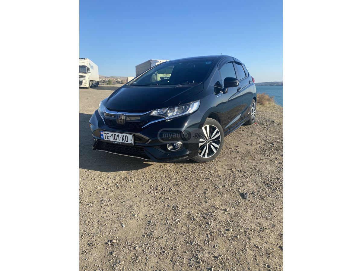 Honda FIT - фото 2