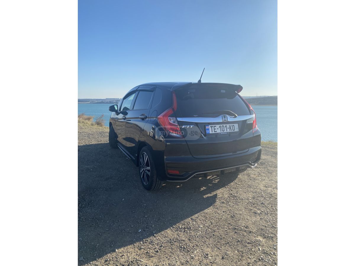 Honda FIT - фото 6