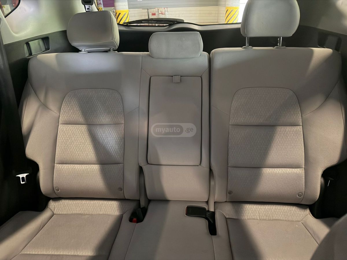 Hyundai Tucson - фото 6