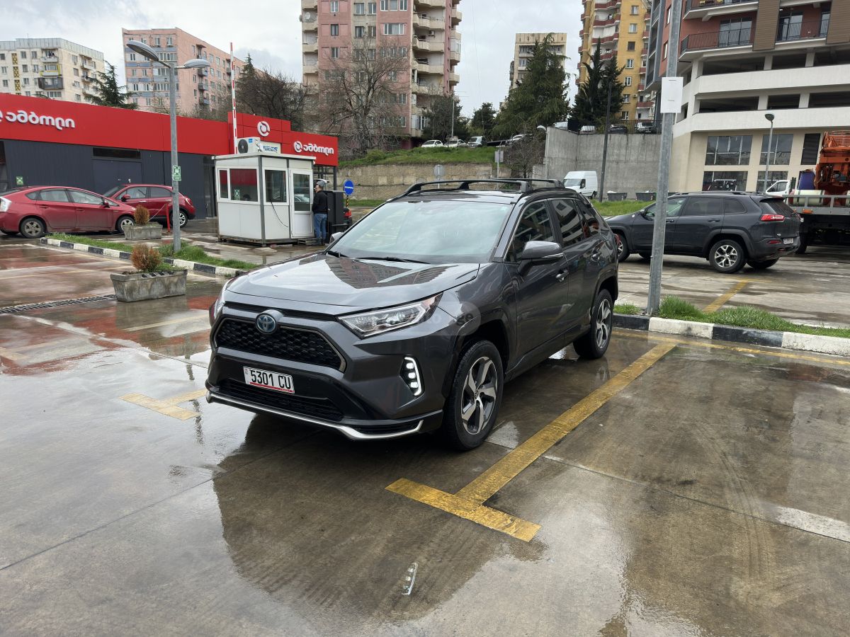 Toyota RAV 4 - фото 2