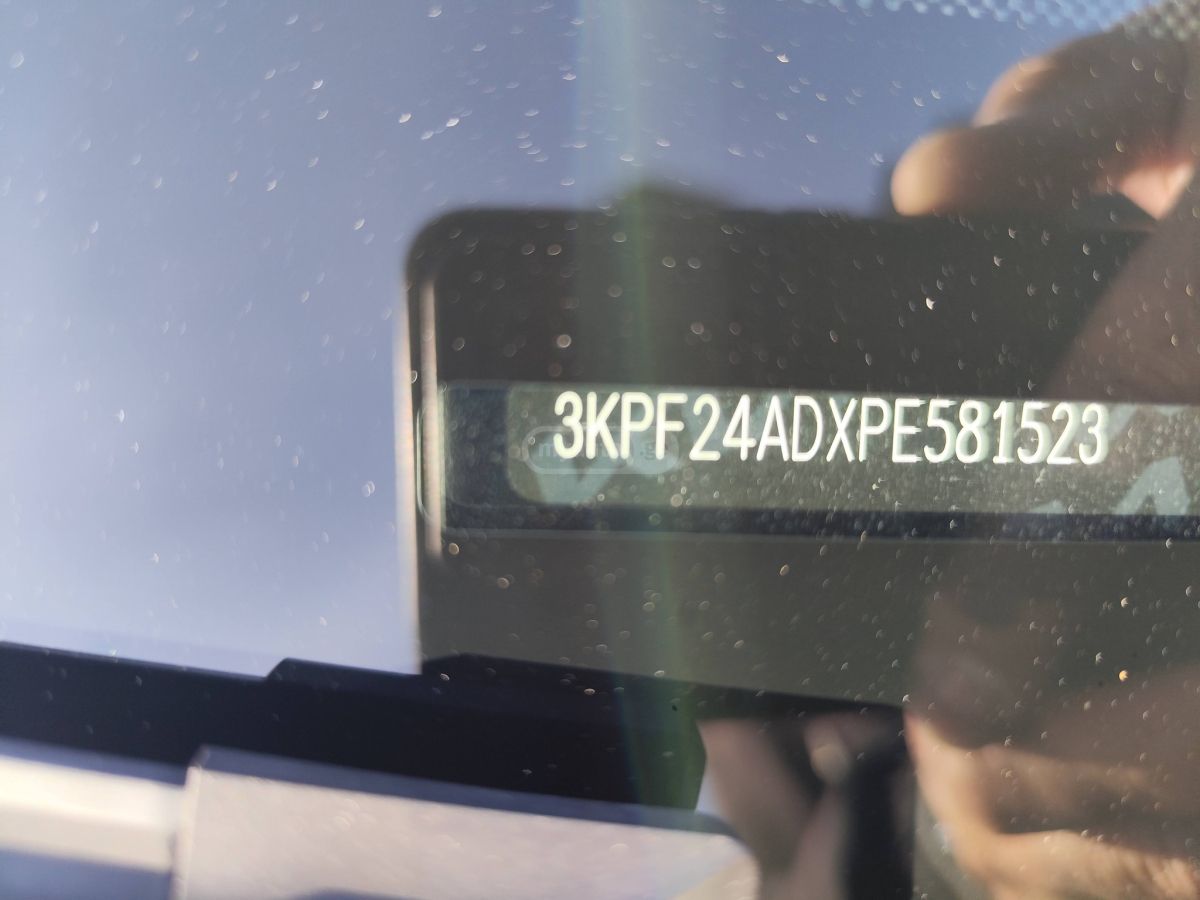 Kia Forte - фото 15