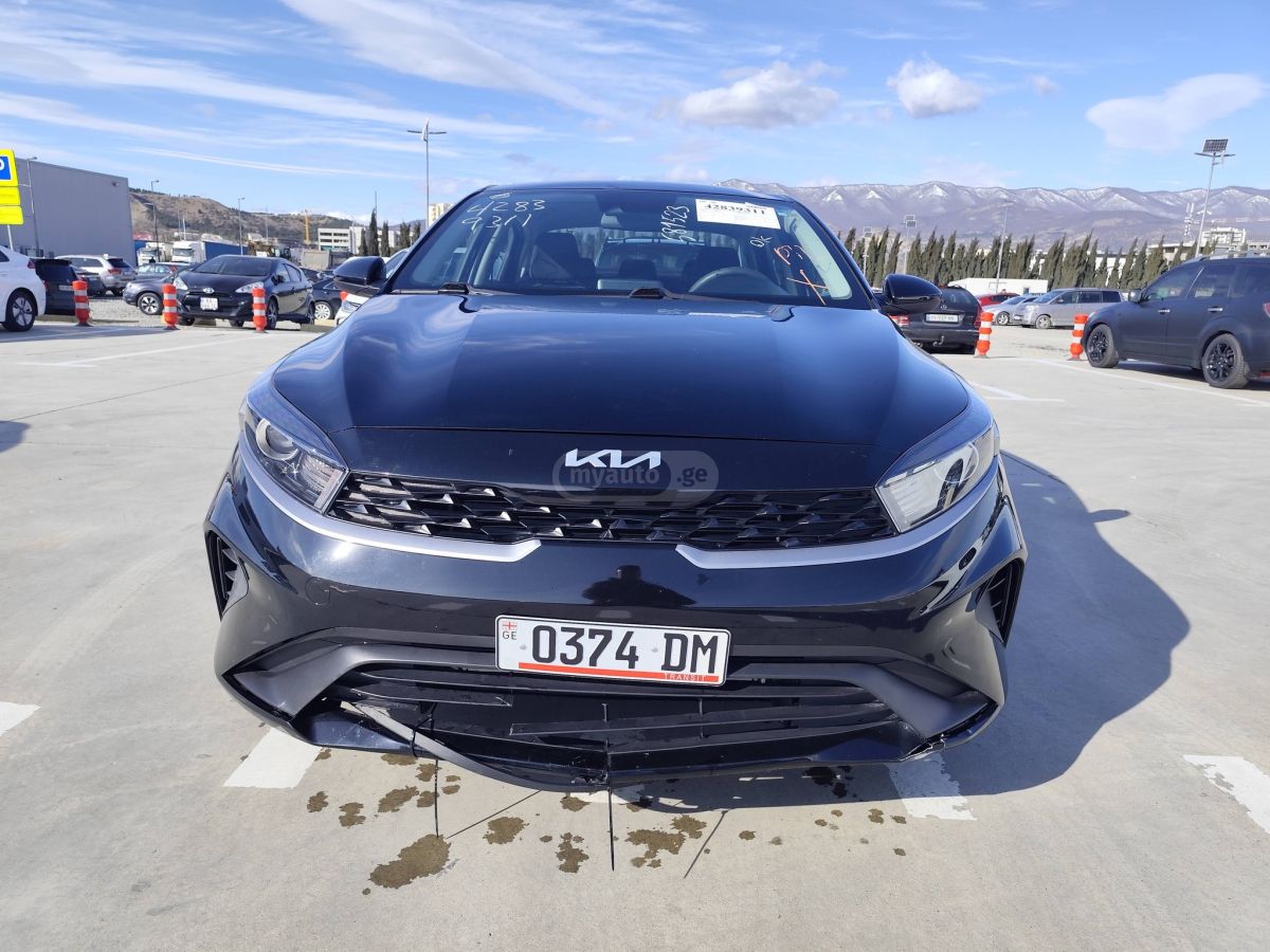 Kia Forte - фото 2