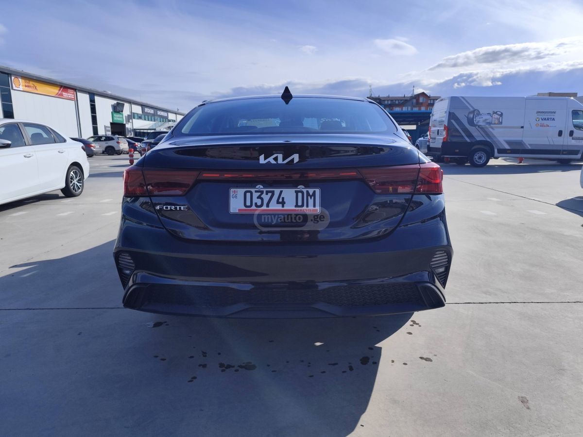 Kia Forte - фото 6