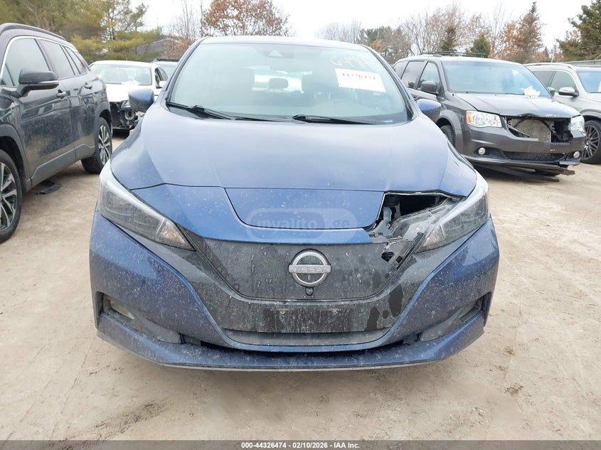 Nissan Leaf - фото 12