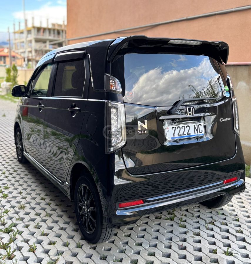 Honda N-Wgn - фото 4