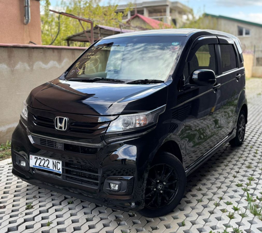 Honda N-Wgn - фото 6