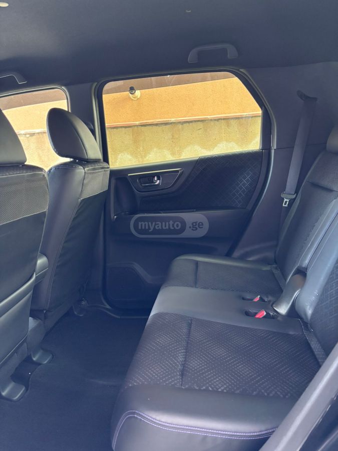 Honda N-Wgn - фото 8