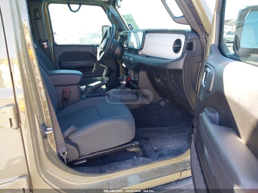 Jeep Wrangler 2025 — миниатюра 5