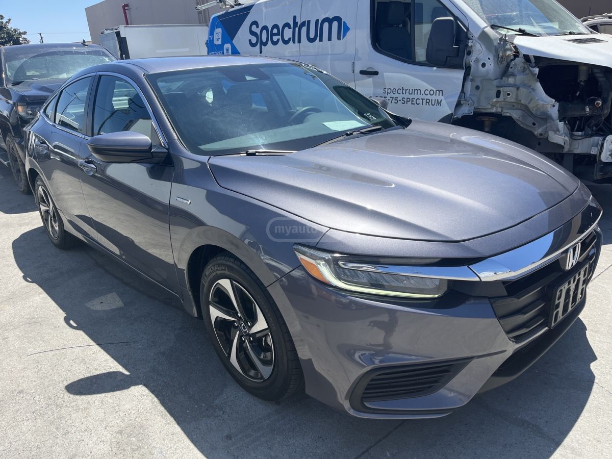 Honda Insight - фото 2