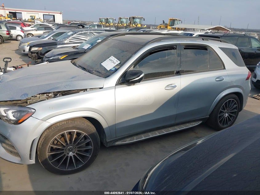 Mercedes-Benz Base GLE 350 4dr All-Wheel Dri — миниатюра 14