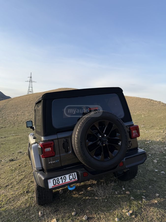 Jeep sahara — миниатюра 6