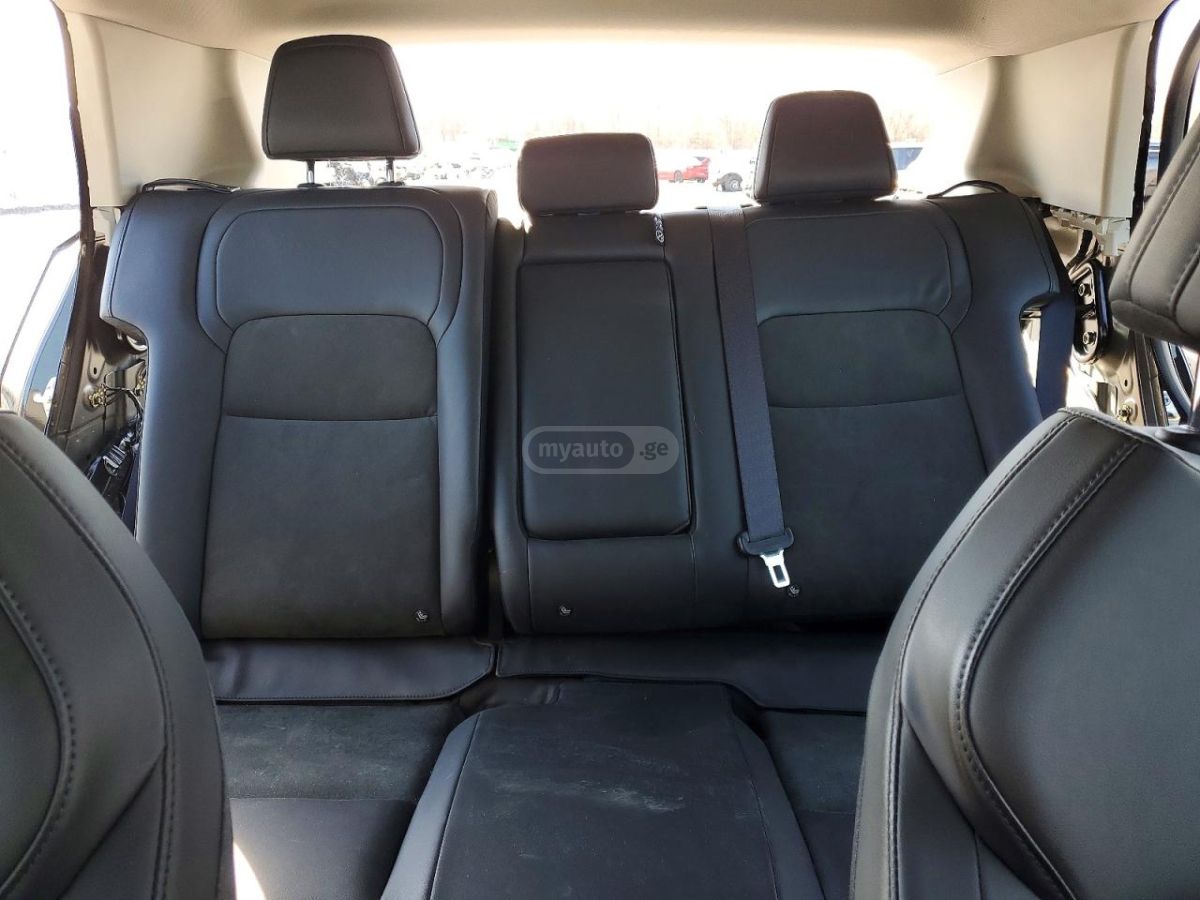 Nissan Ariya 2023 — миниатюра 10