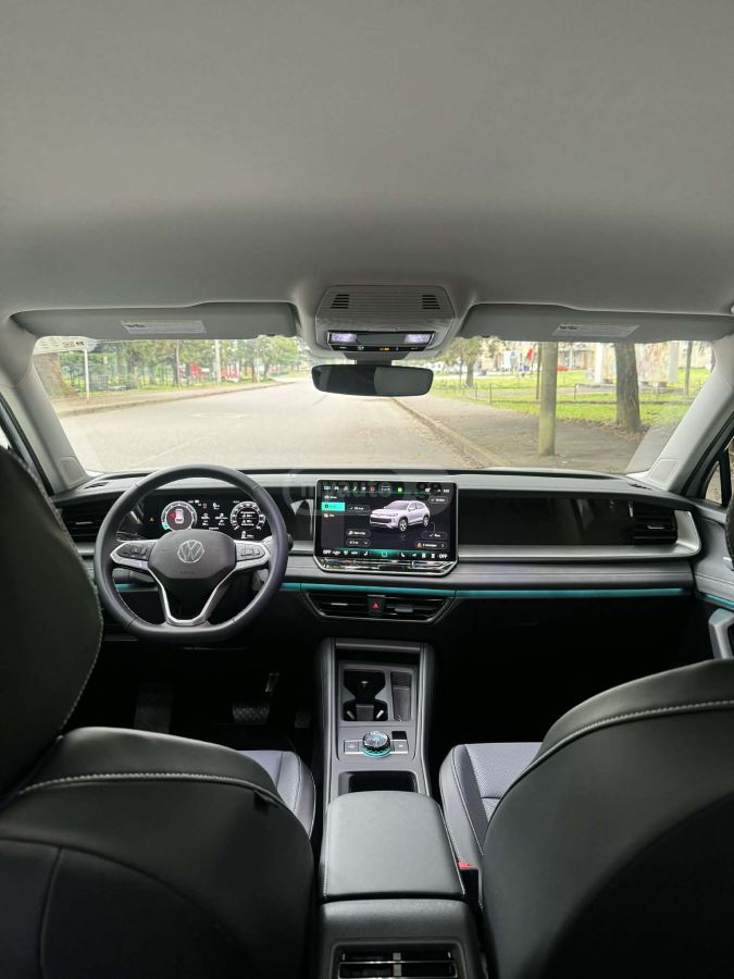 Volkswagen Tiguan - фото 7