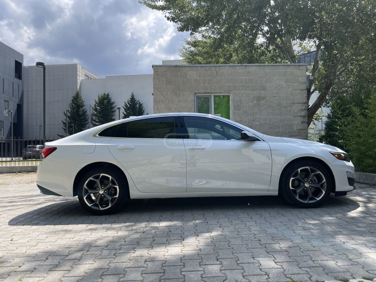 Chevrolet Malibu - фото 6