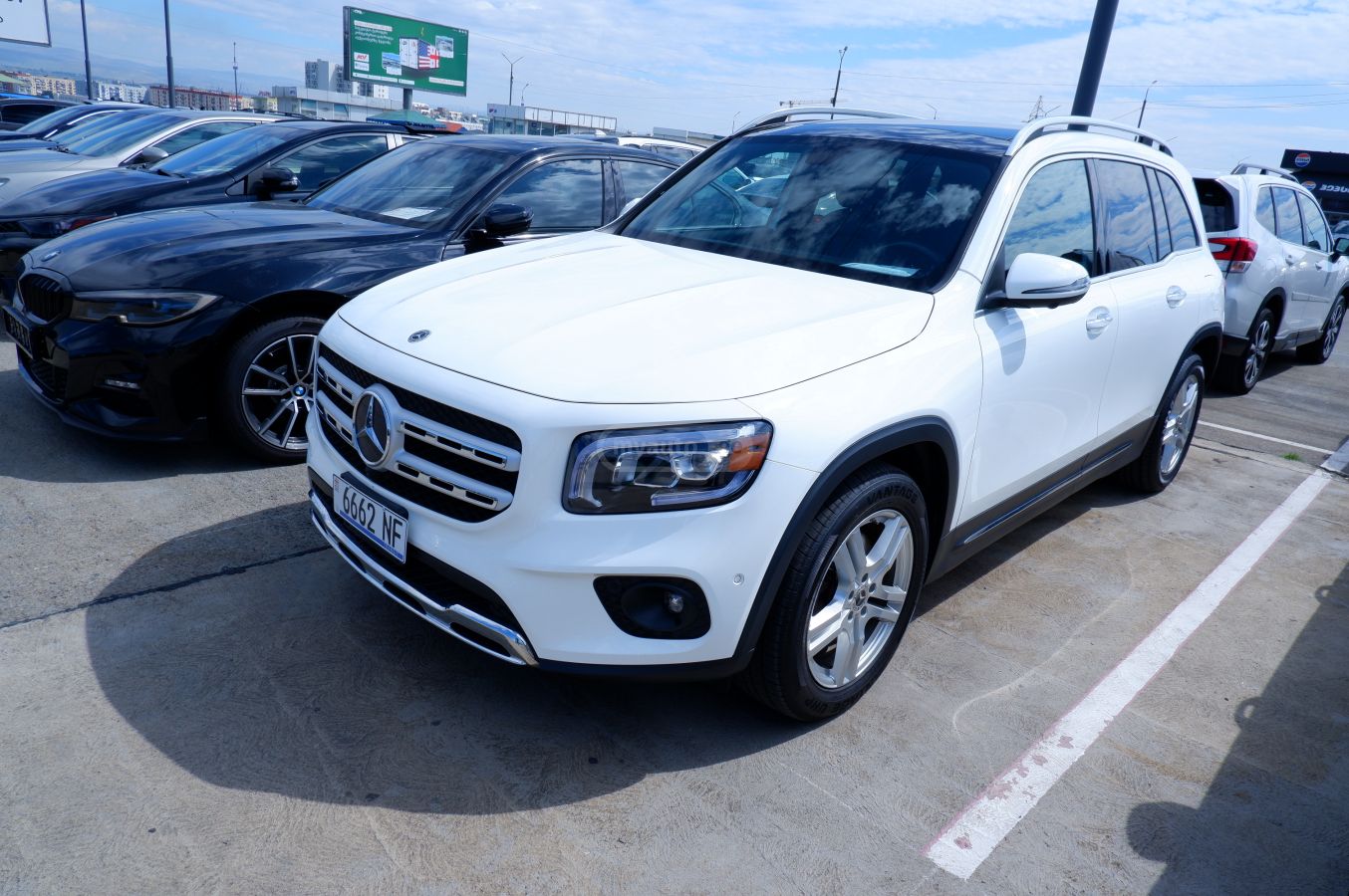 Mercedes-Benz GLB 250 - фото 1
