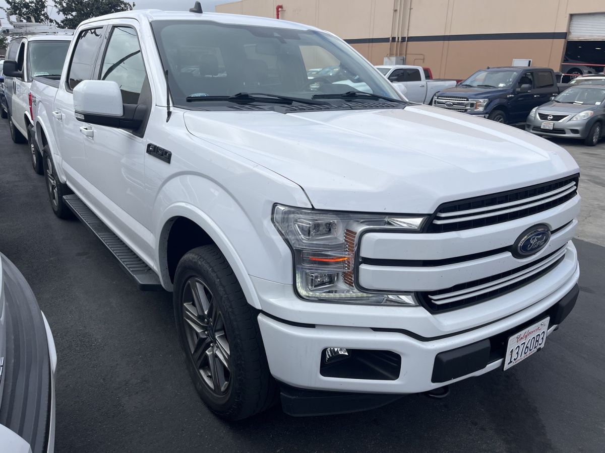 Ford F150 - фото 2