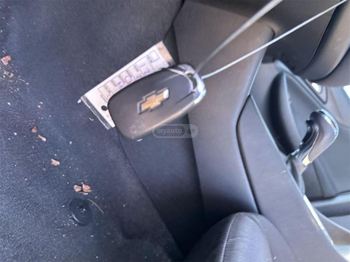 Chevrolet Malibu - фото 10