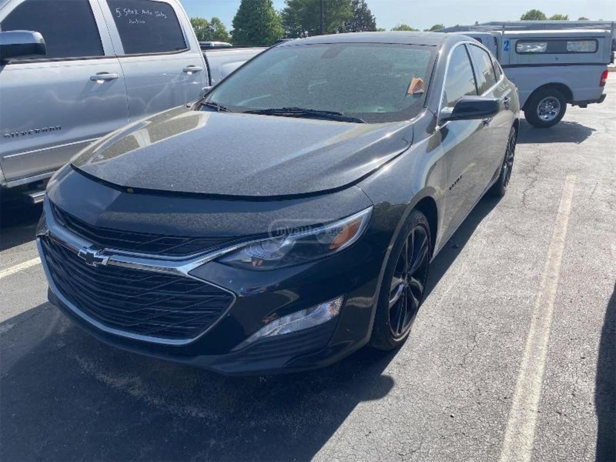 Chevrolet Malibu - фото 2