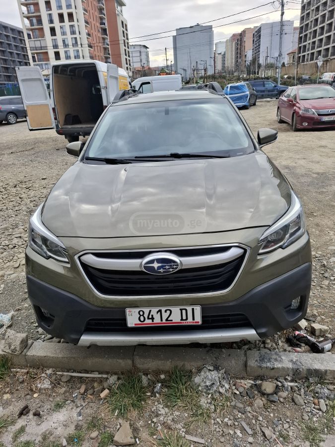 Subaru Limited 4dr All-Wheel Drive CV — миниатюра 1