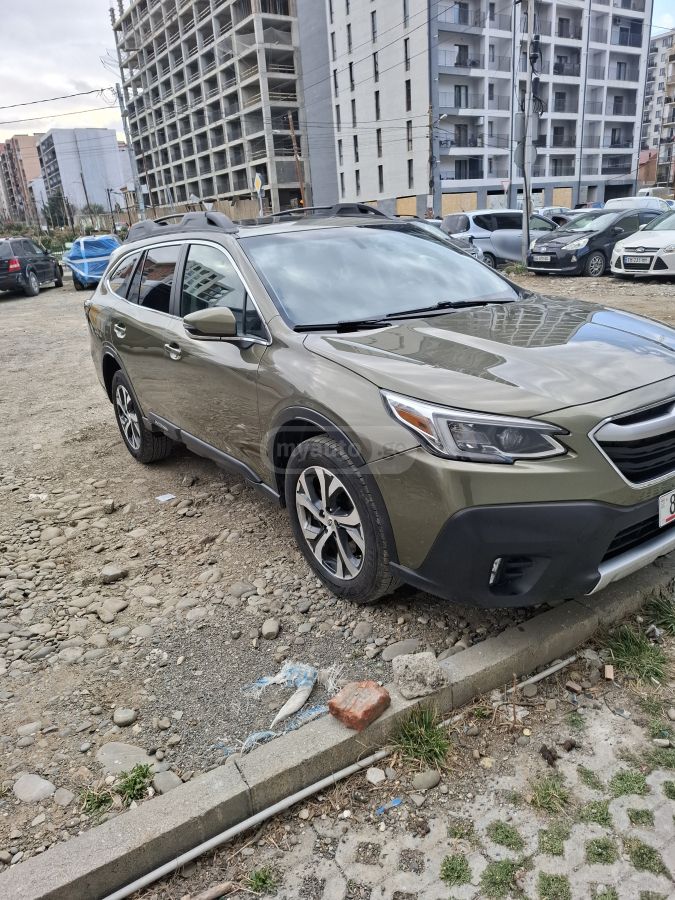 Subaru Limited 4dr All-Wheel Drive CV — миниатюра 2