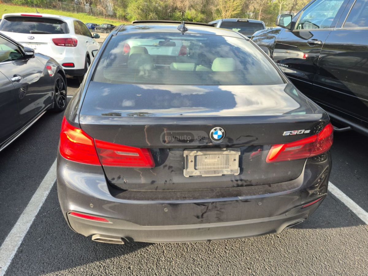 BMW 530 - фото 5