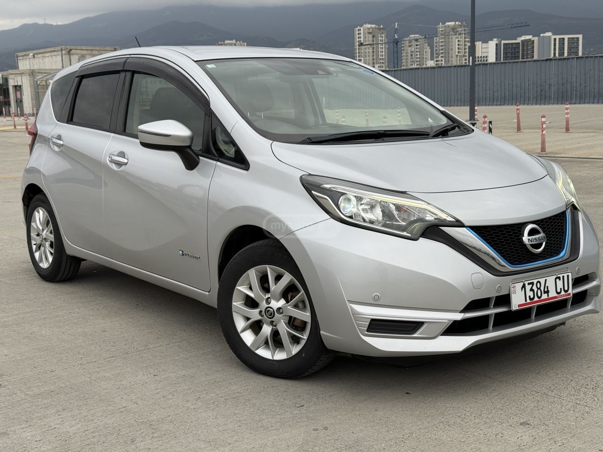 Nissan Note - фото 1