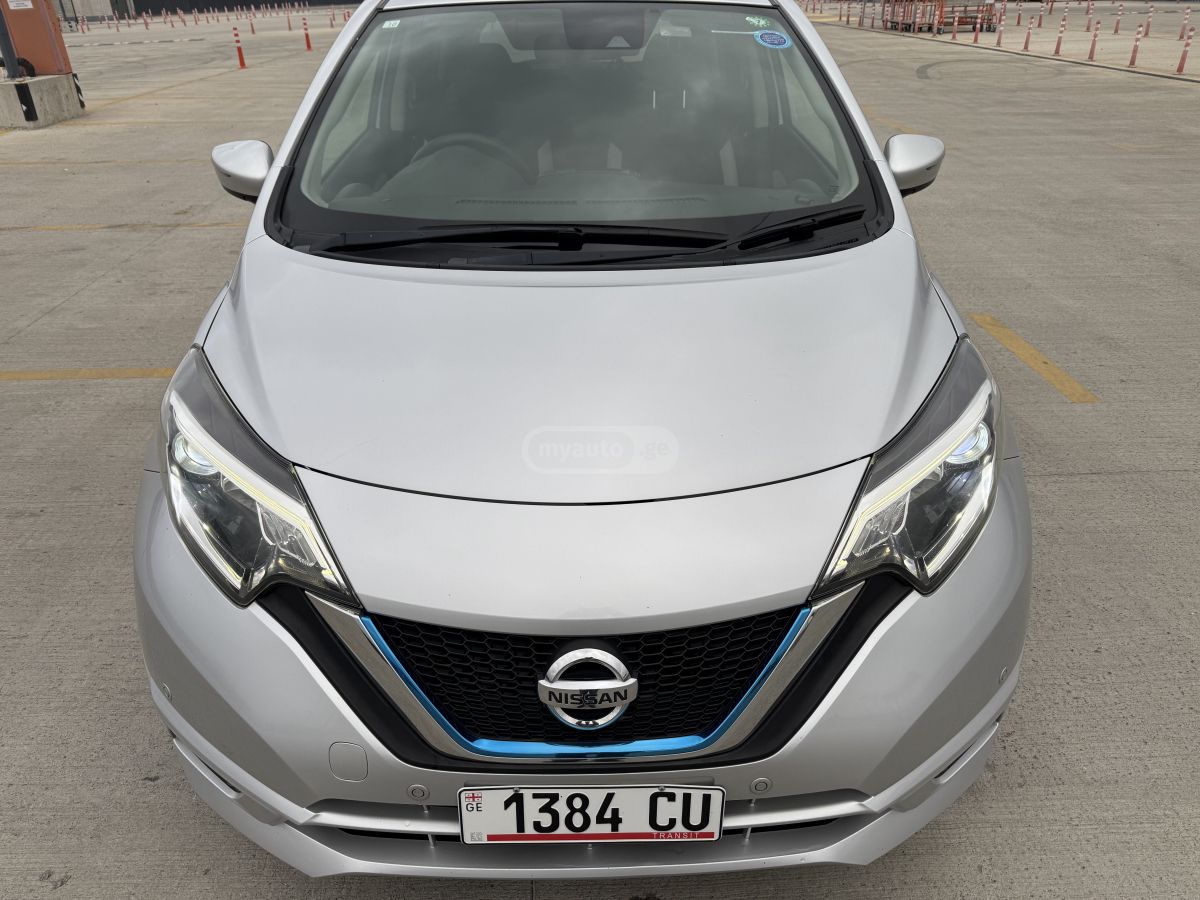 Nissan Note - фото 10