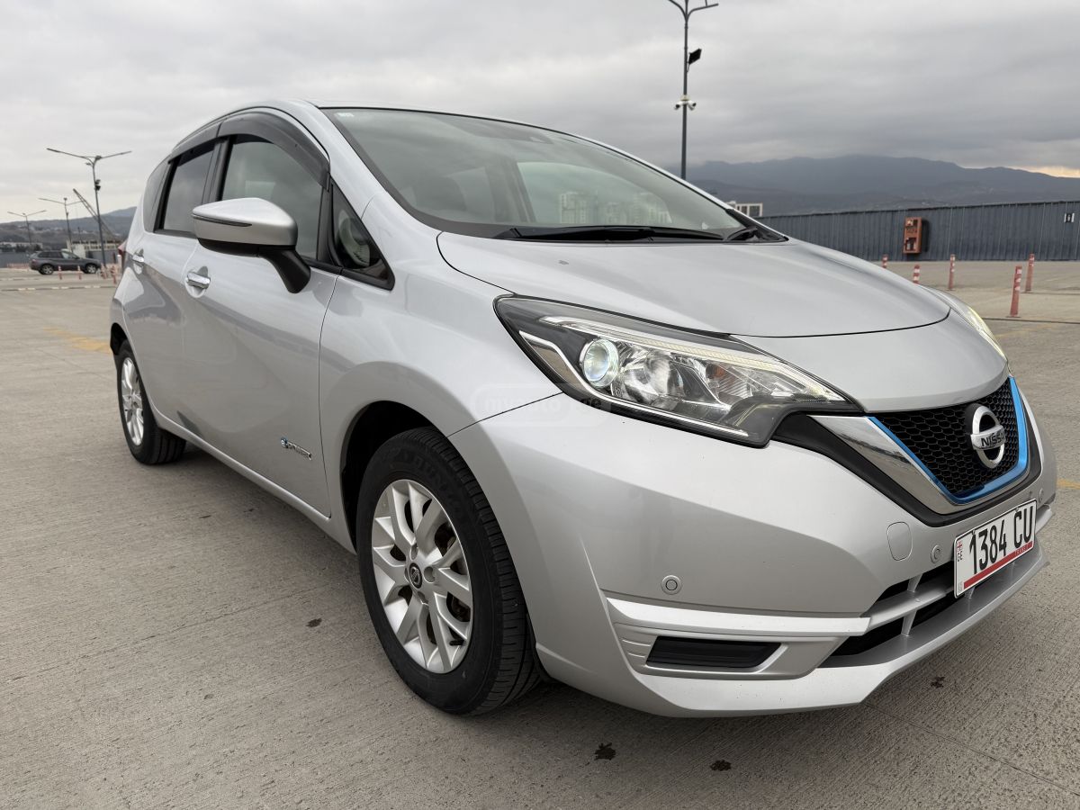 Nissan Note - фото 2