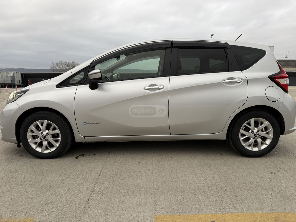 Nissan Note - фото 5