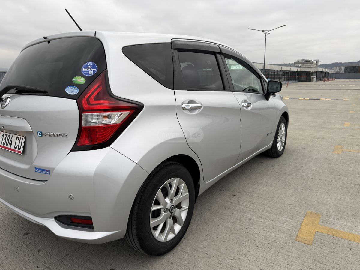 Nissan Note - фото 8