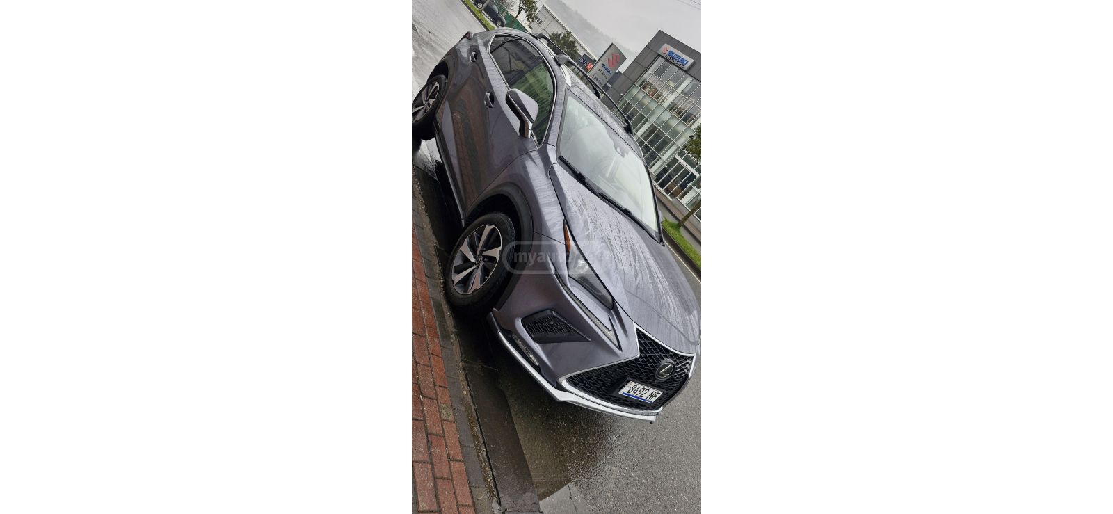 Lexus NX 300 - фото 3