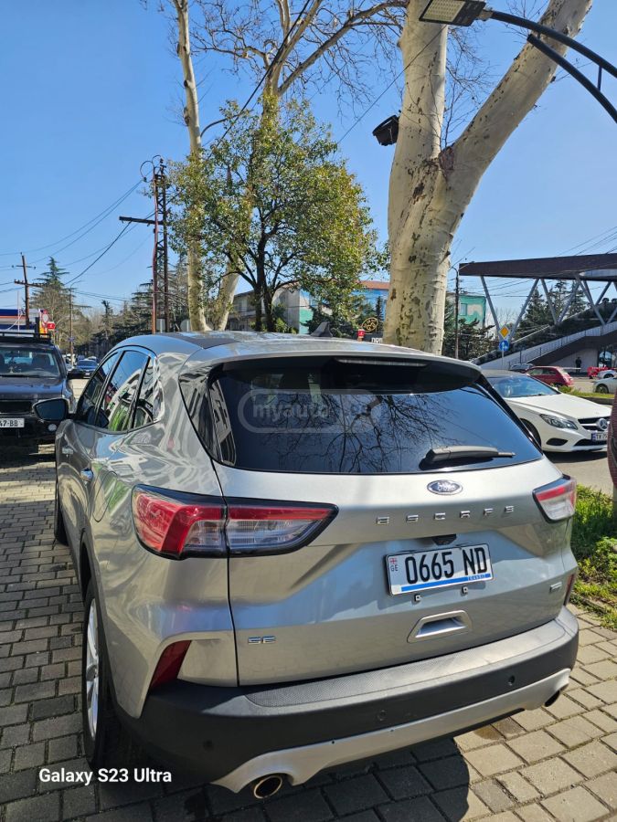 Ford Escape - фото 6