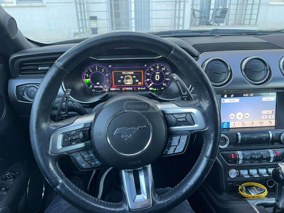 Ford Mustang - фото 6