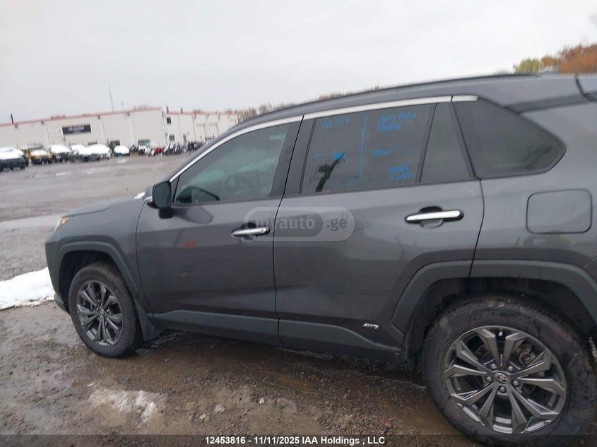 Toyota LIMITED — миниатюра 14