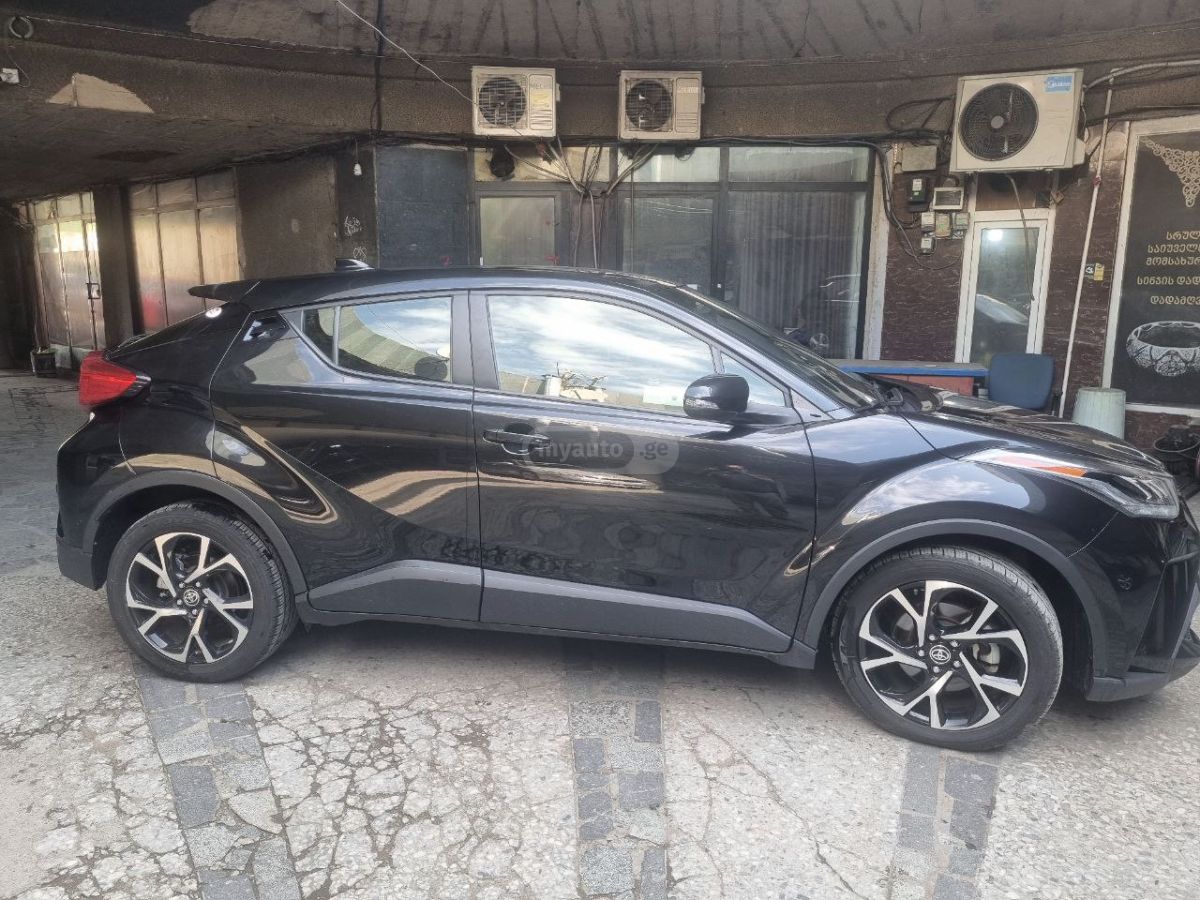 Toyota CHR - фото 4