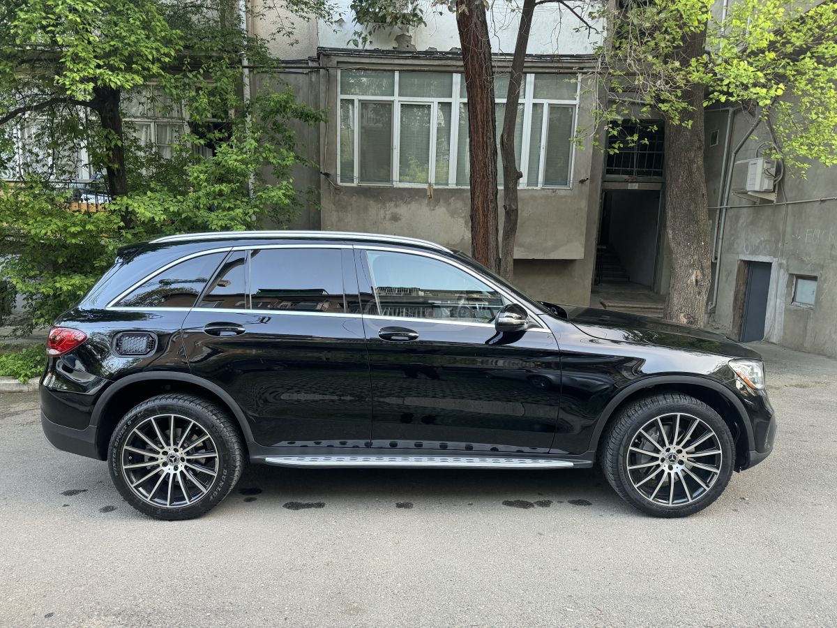 Mercedes-Benz GLC 300 - фото 7