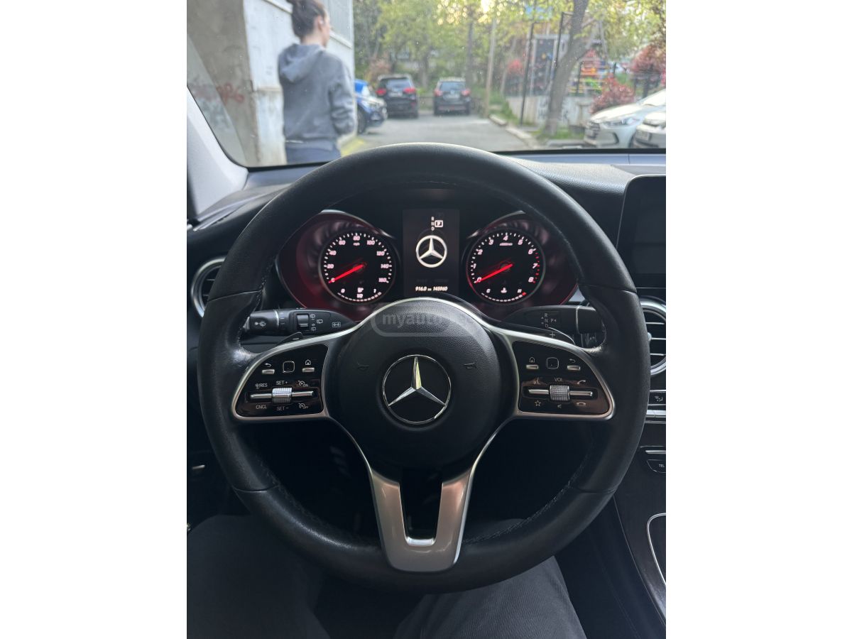 Mercedes-Benz GLC 300 - фото 9