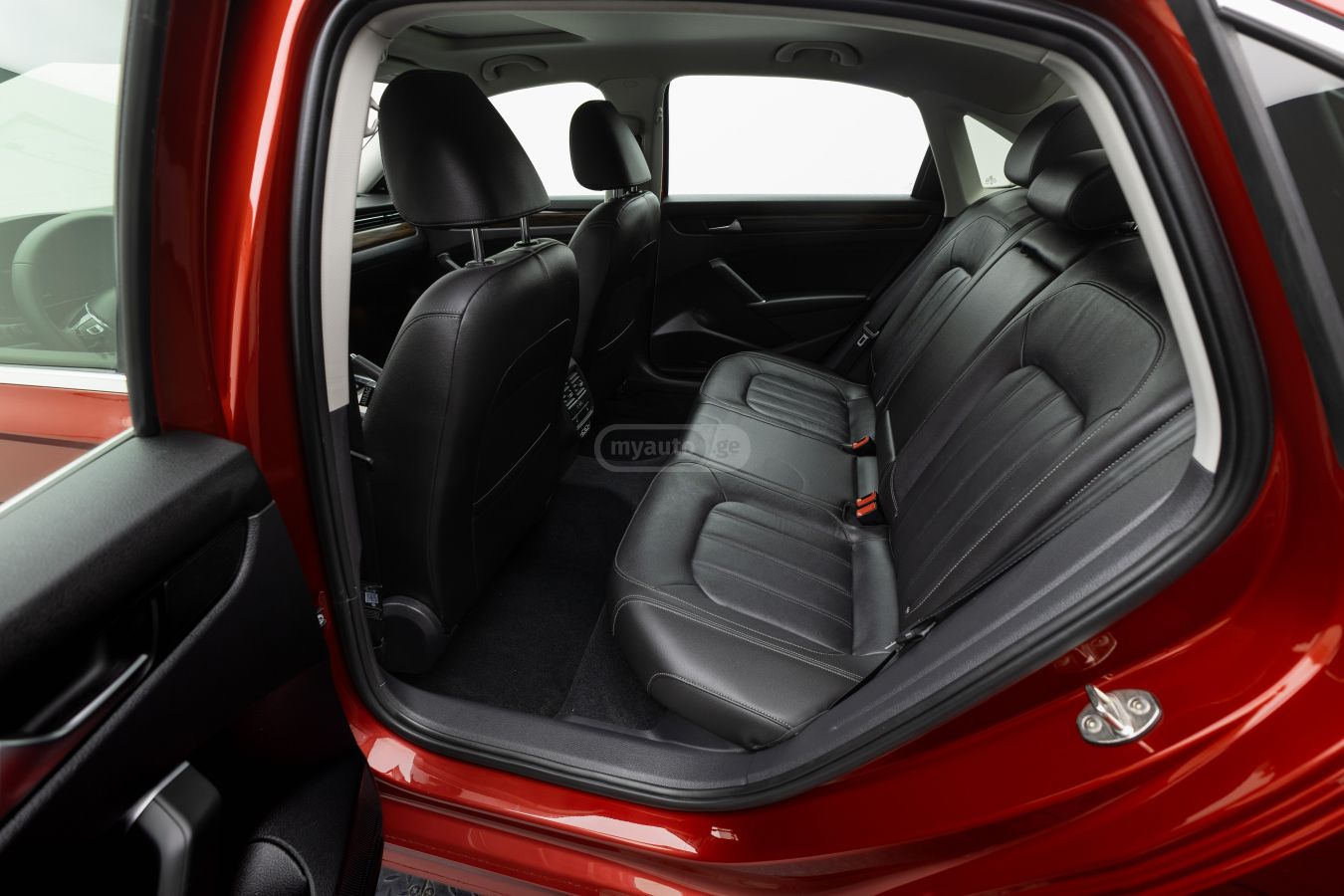 Volkswagen Volkswagen Passat — миниатюра 7