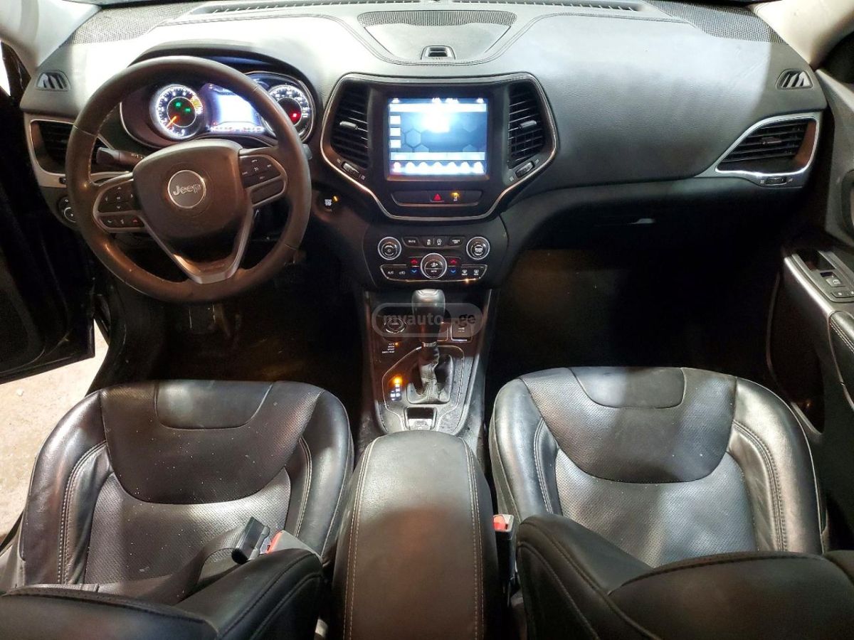 Jeep Cherokee - фото 8