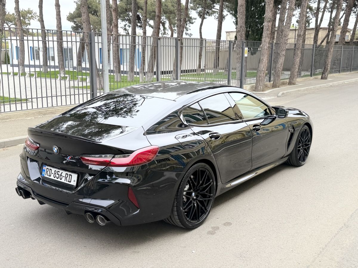 BMW M8 - фото 14