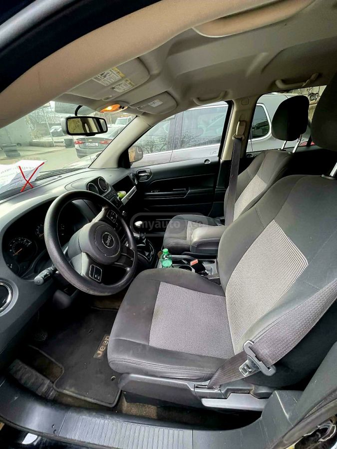 Jeep Compass - фото 3