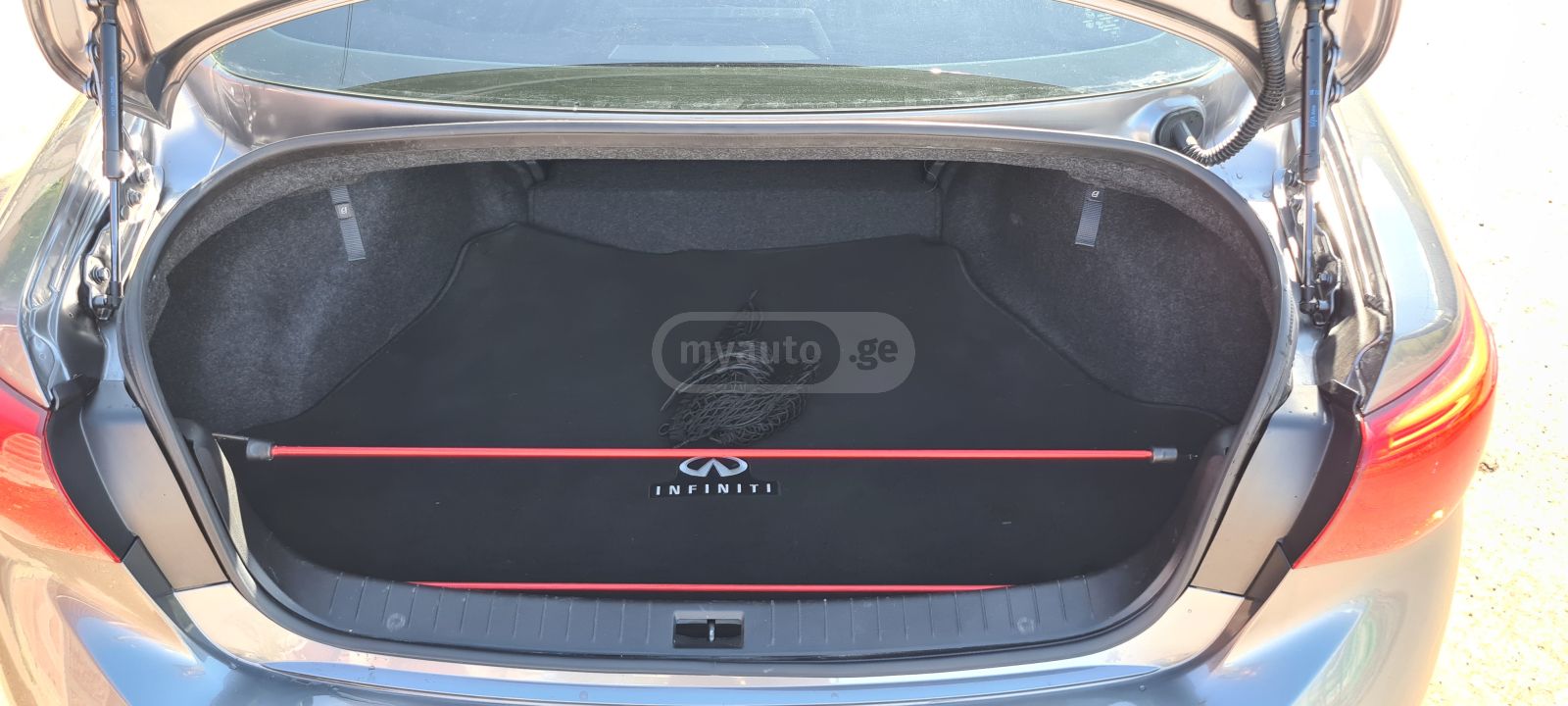 Infiniti Q 50 - фото 2