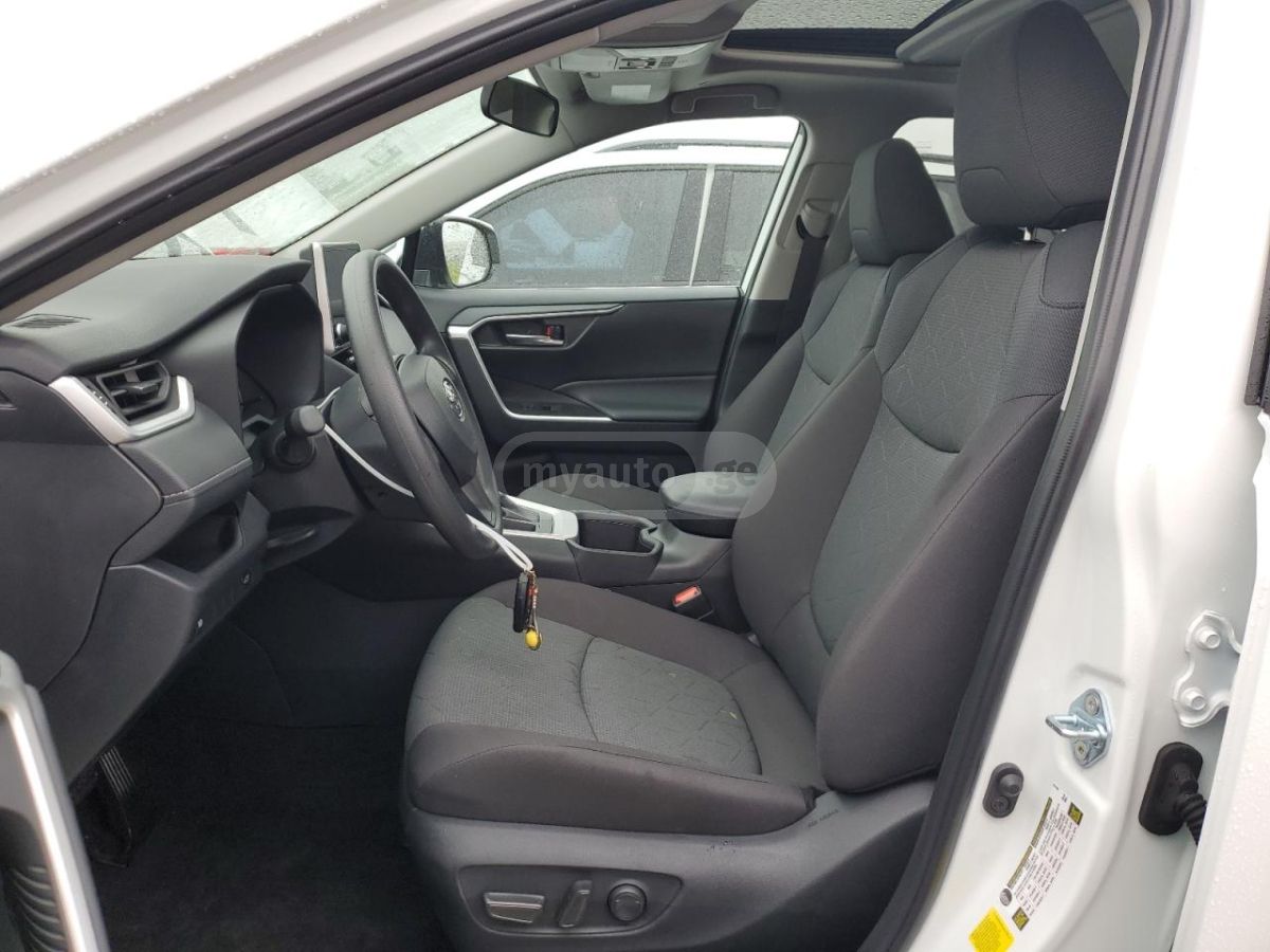 Toyota XLE — миниатюра 10