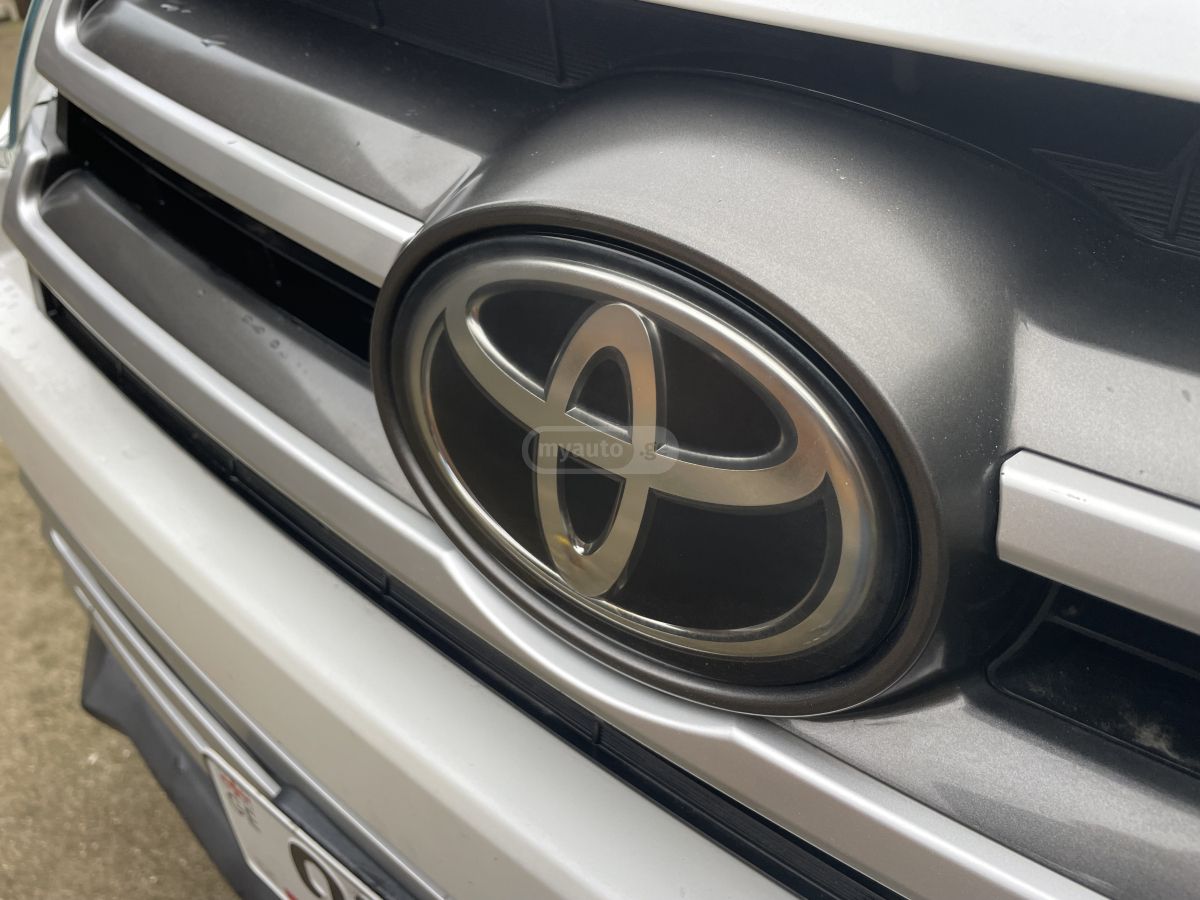 Toyota Highlander - фото 6