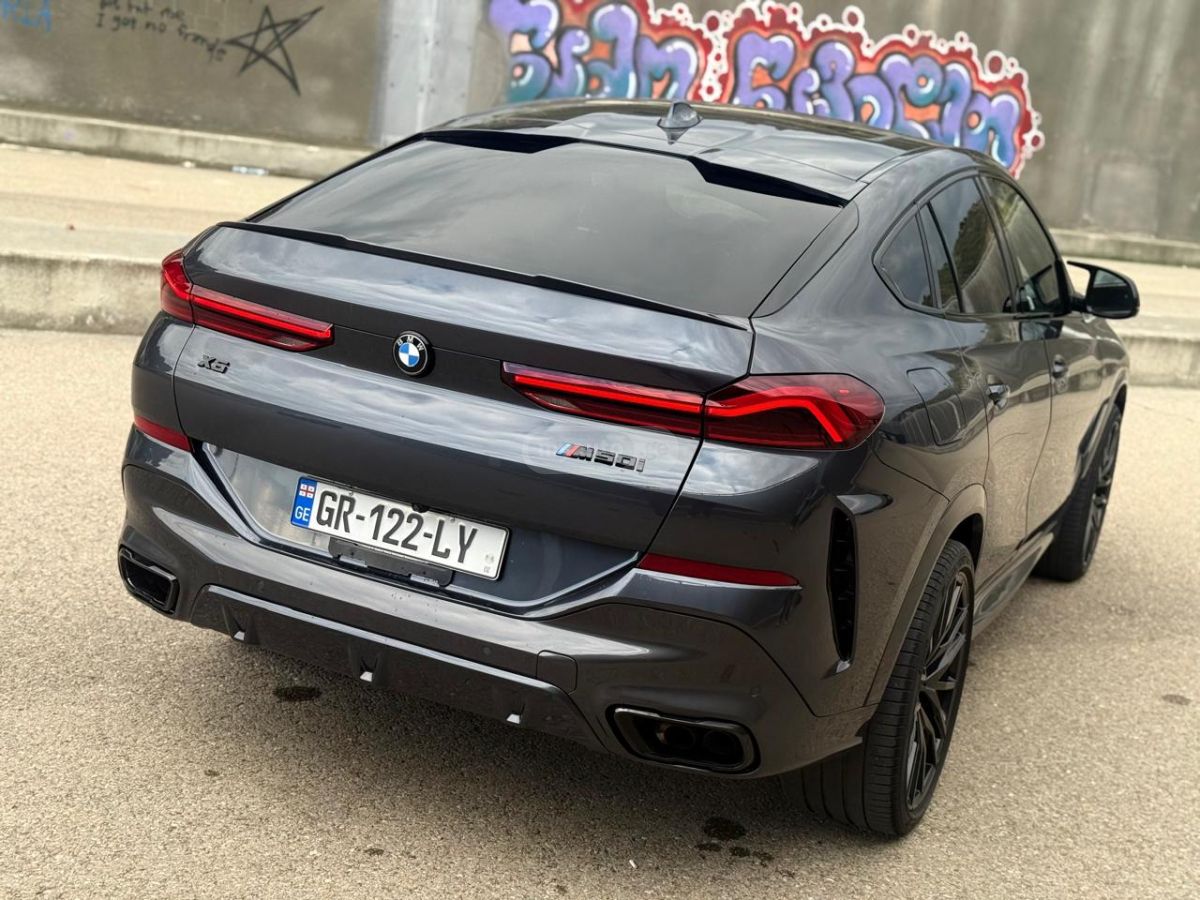 BMW X6 - фото 8