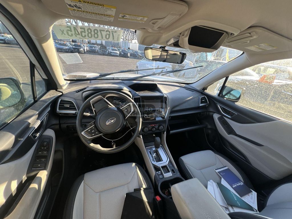 Subaru Base 4dr All-Wheel Drive CVT — миниатюра 11