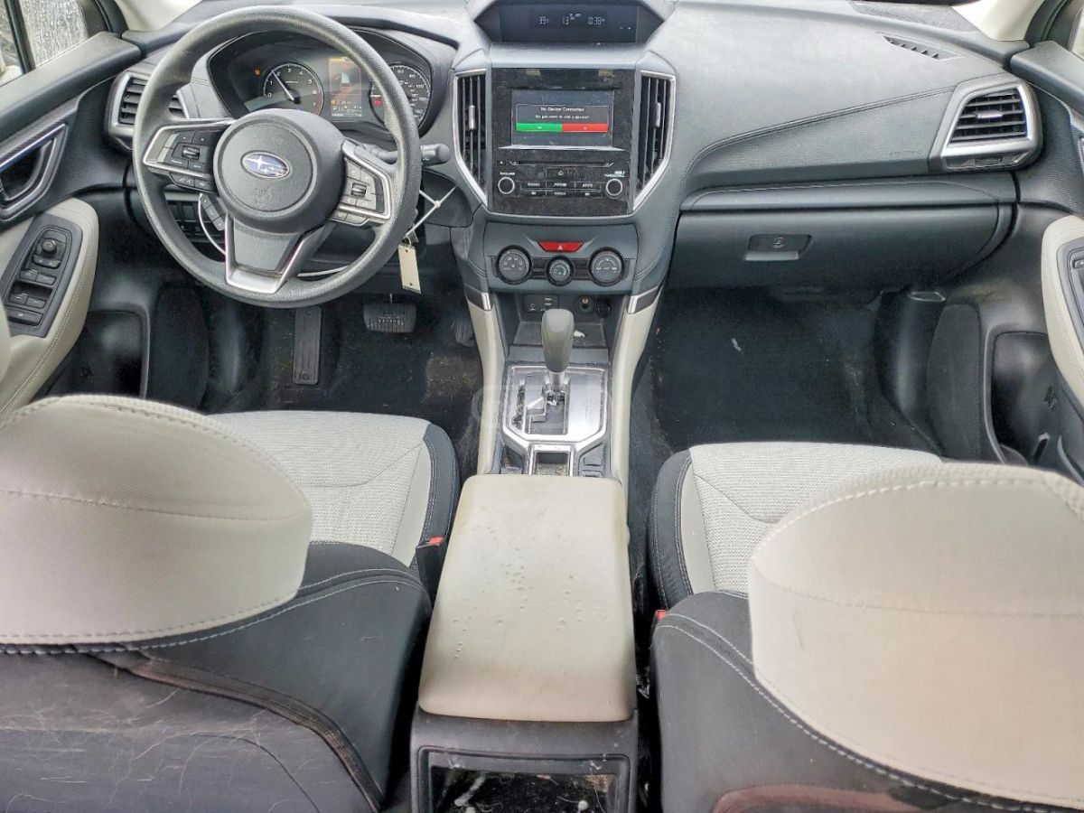 Subaru Base 4dr All-Wheel Drive CVT — миниатюра 9